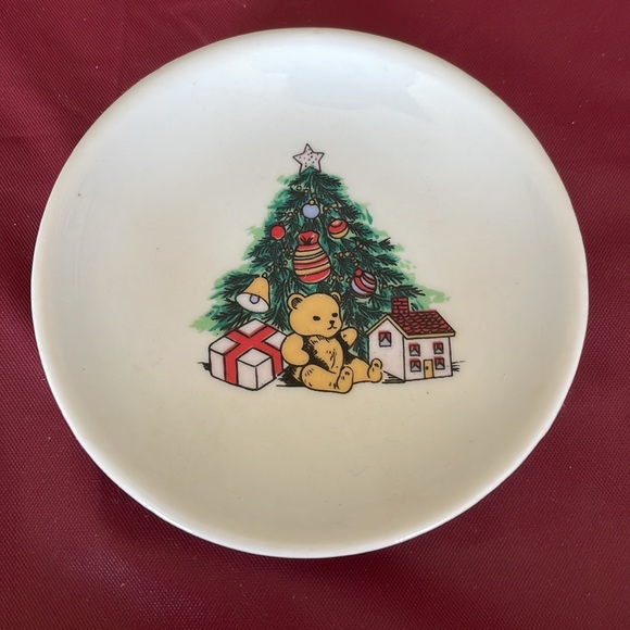 Vintage Tea Set-Christmas Bear - Picture 5 of 16